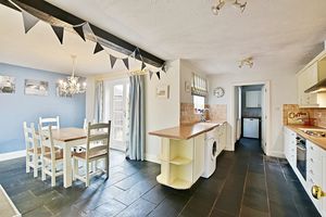 Photo 23- click for photo gallery